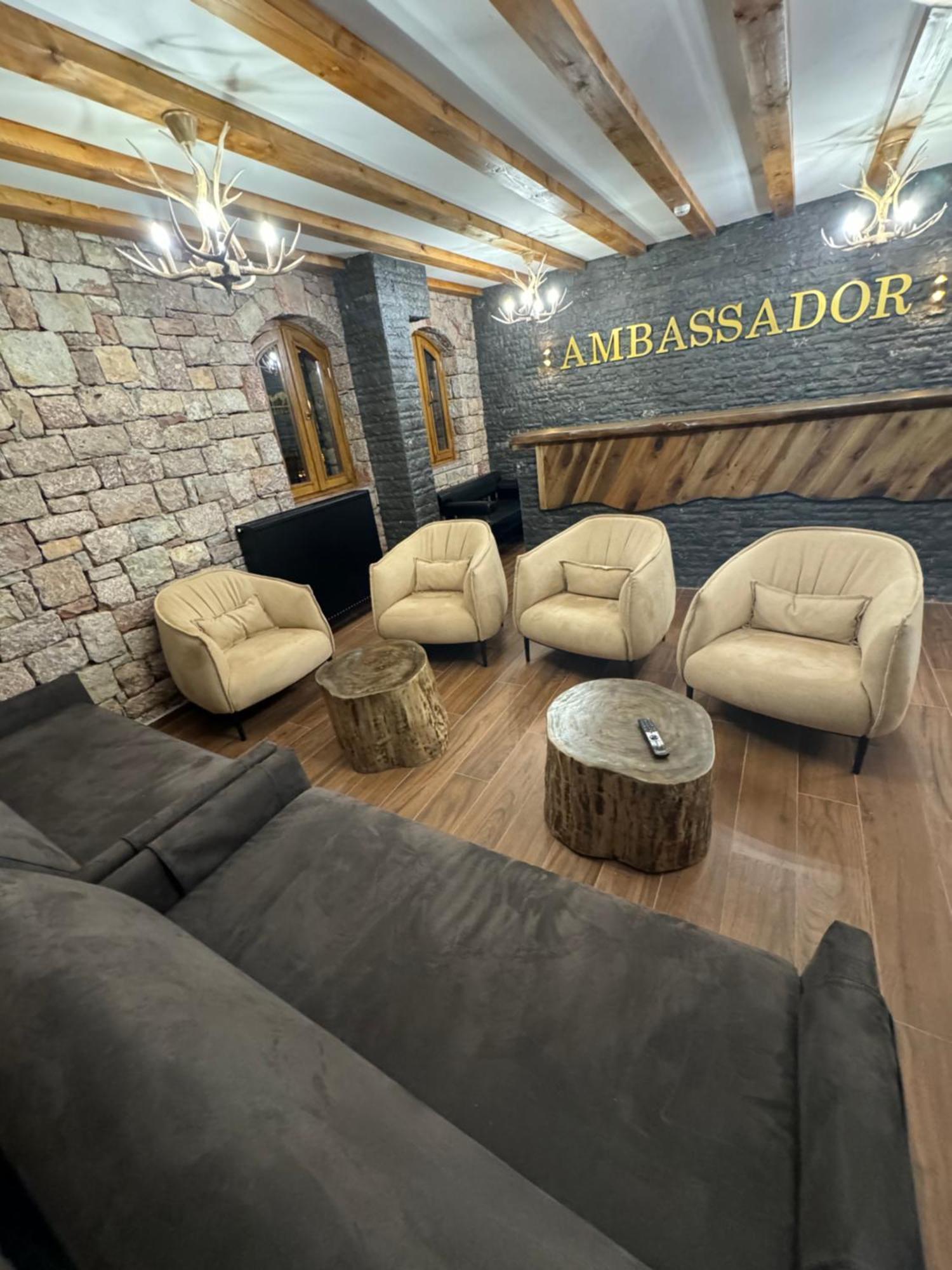 Hotel Ambassador Voskopojë Extérieur photo